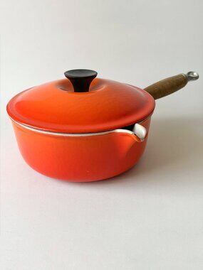 Vintage Le Creuset #20 Orange Cast Iron Pot Saucepan w/Lid Wood Handle